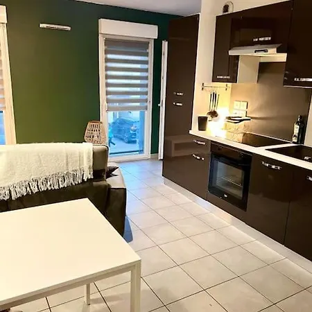 Bel Renove Proche Lyon Apartment